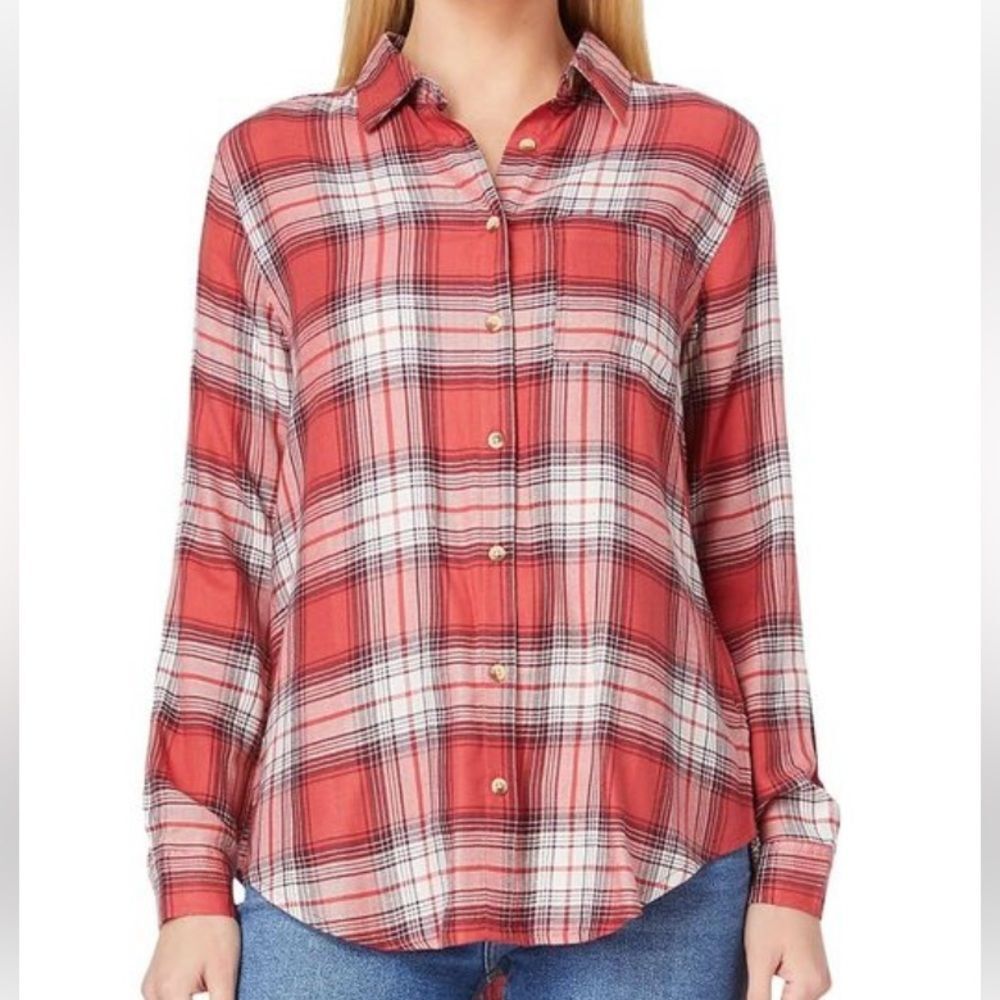 Bottom Down Shirts Size S